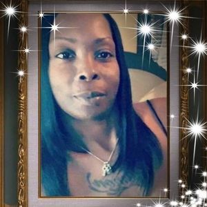 Meet your Posher, Alverna